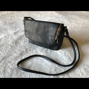 Small cross body bag